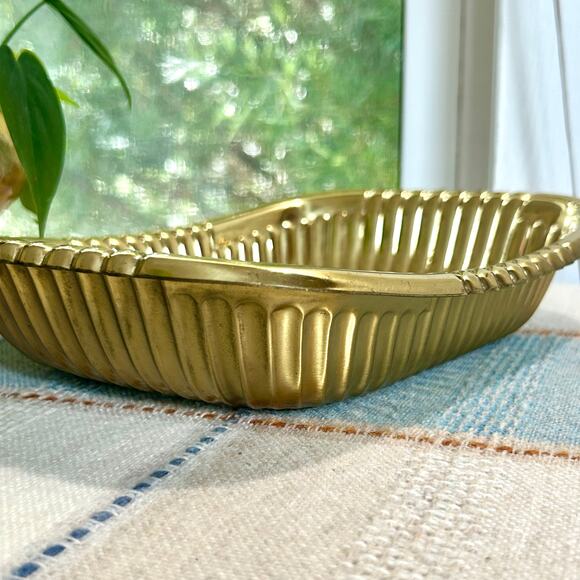 Antique Brasscrafters Sheraton Polished Brass Bowl 11x8 Decorative Tray - Picture 12 of 13